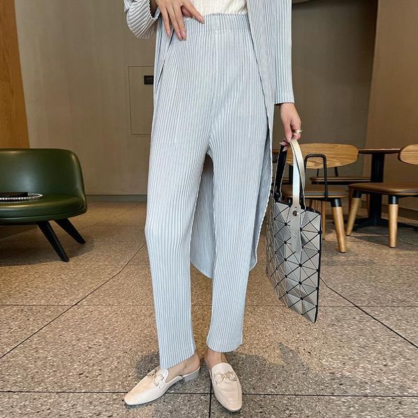 women's two piece pants changpleat2022 autumn thick suit jacket miyake pleated fashion workplace +cropped straight-leg, White
women's two piece pants changpleat2022 autumn thick suit jacket miyake pleated fashion workplace +cropped straight-leg, White