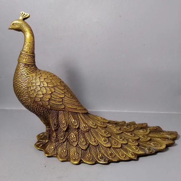 crafts pure copper peacock open screen ornaments antique peacock home decoration
crafts pure copper peacock open screen ornaments antique peacock home decoration
