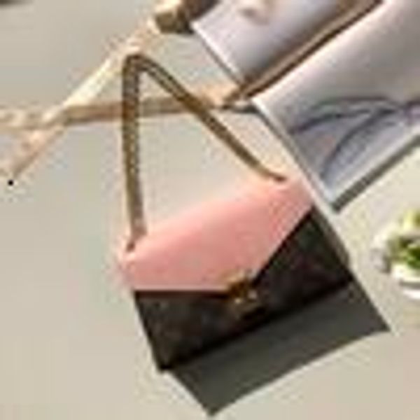 libobo6_1 h7a2 m41201 backpacks handbags iconic handles shoulder bags totes cross body bag clutches evening oxidized leather business, Red;black
libobo6_1 h7a2 m41201 backpacks handbags iconic handles shoulder bags totes cross body bag clutches evening oxidized leather business, Red;black