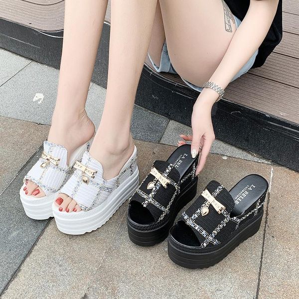 slippers female slates wedge super high heels flip flops on the platform beach designer slides summer sandals zapatos de mujer 2021, Black
slippers female slates wedge super high heels flip flops on the platform beach designer slides summer sandals zapatos de mujer 2021, Black