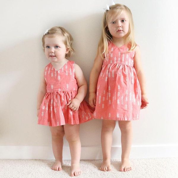 summer girls backless dress baby cute indipink orange princess sleeveless arrow printed vest girl's dresses, Red;yellow
summer girls backless dress baby cute indipink orange princess sleeveless arrow printed vest girl's dresses, Red;yellow