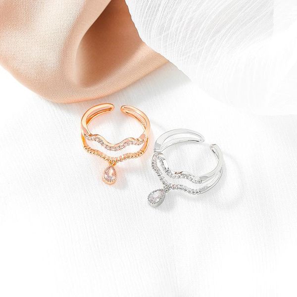 cluster rings 2021 arrival dominated contracted metal hollow double women fashion sweet shiny water drop crystal adjustable, Golden;silver
cluster rings 2021 arrival dominated contracted metal hollow double women fashion sweet shiny water drop crystal adjustable, Golden;silver