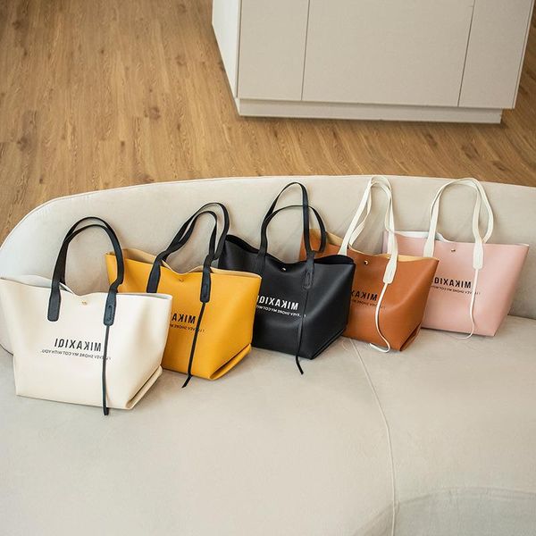 trade bag handbags shoulder foreign single-handle ladies tote 2021 batch trend simple women large-capacity xnjjn 
trade bag handbags shoulder foreign single-handle ladies tote 2021 batch trend simple women large-capacity xnjjn
