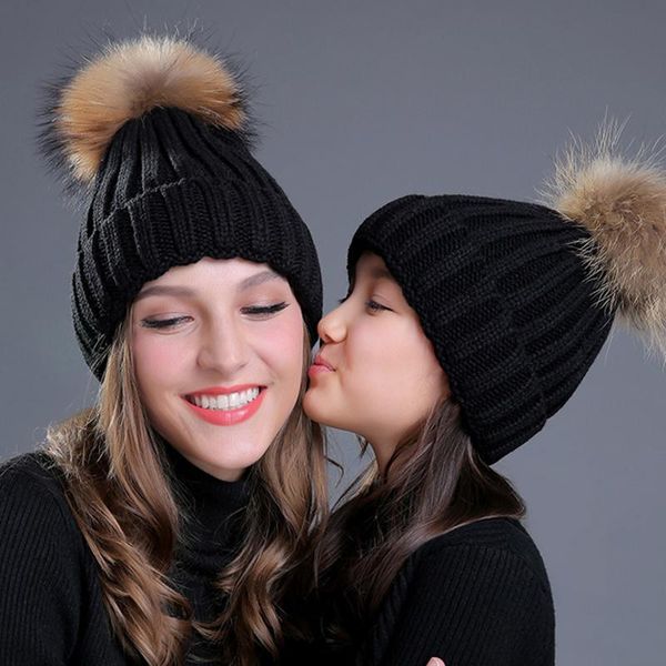beanies 2022 simple winter hat women knitted beanie real raccoon fur pompom for female kids warm chunky thick stretchy
beanies 2022 simple winter hat women knitted beanie real raccoon fur pompom for female kids warm chunky thick stretchy
