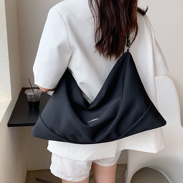 hbp fashion women's casual shopping bag large capacity wild canvas shoulder bag trend student diagonal tote bag-1
hbp fashion women's casual shopping bag large capacity wild canvas shoulder bag trend student diagonal tote bag-1