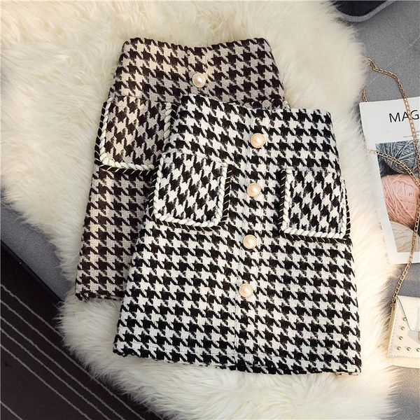 skirts 2021 female plover case cloth to restore ancient ways small short skirt of tall waist bag hip thin a word, Black
skirts 2021 female plover case cloth to restore ancient ways small short skirt of tall waist bag hip thin a word, Black