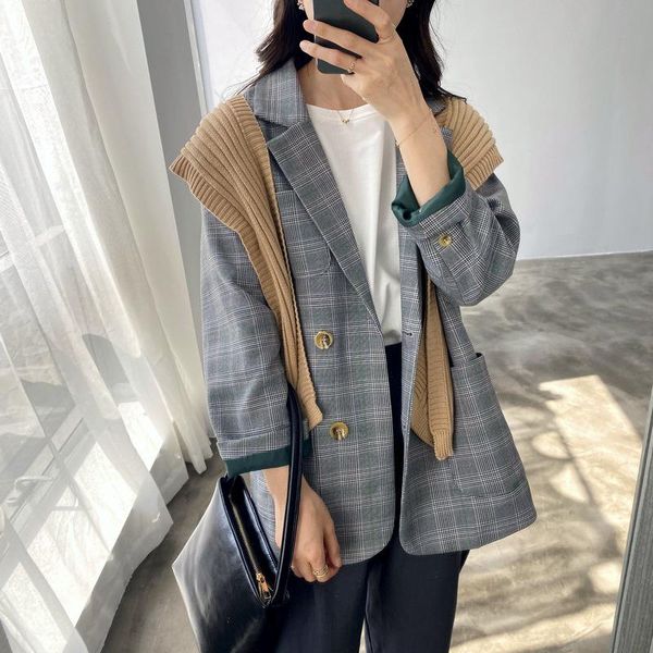 women's suits & blazers autumn retro simple plaid urban casual double-breasted straight loose large size small suit jacket, White;black
women's suits & blazers autumn retro simple plaid urban casual double-breasted straight loose large size small suit jacket, White;black