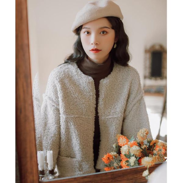 women's wool & blends no less than to loose the little warm female lambs coat, Black
women's wool & blends no less than to loose the little warm female lambs coat, Black