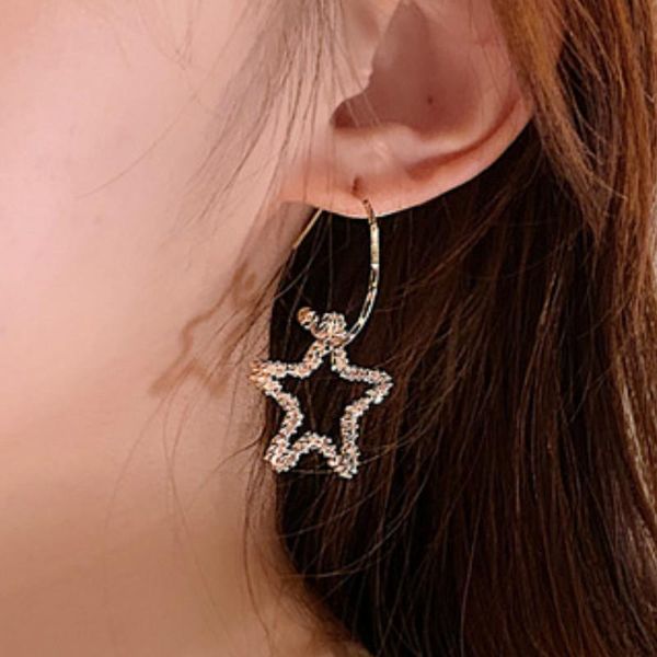 stud the cute sweet flash zircon star hollow pentagram crystal silver needle earrings for women fashion jewelry accessories, Golden;silver
stud the cute sweet flash zircon star hollow pentagram crystal silver needle earrings for women fashion jewelry accessories, Golden;silver