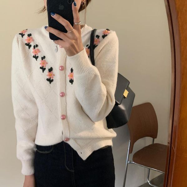 sweaters elegant floral embroidery loose open stitch cardigans sweet o-neck gentle casual office lady knitted sweaters top, White;black
sweaters elegant floral embroidery loose open stitch cardigans sweet o-neck gentle casual office lady knitted sweaters top, White;black