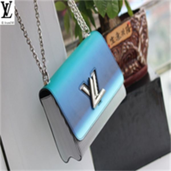 brand designer luxury csmi m50315 colorful crossbody bag women handbags iconic bags handles shoulder bags totes cross body bag clutches, Red;black
brand designer luxury csmi m50315 colorful crossbody bag women handbags iconic bags handles shoulder bags totes cross body bag clutches, Red;black