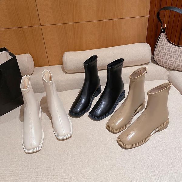 boots light-colored women's spring and autumn dingle 2021 internally increased short large size, Black
boots light-colored women's spring and autumn dingle 2021 internally increased short large size, Black
