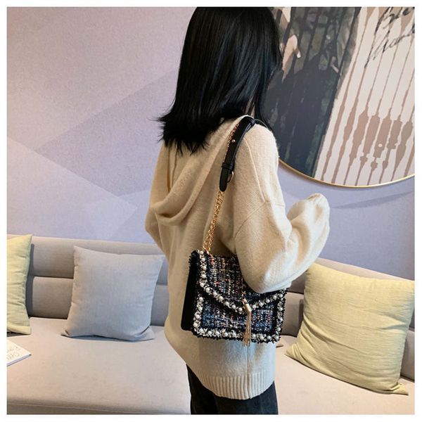 2021 vintage women flap fashion casual leather shoulder bags lady crossbody messenger bag elegant envelop clutch purse 0022
2021 vintage women flap fashion casual leather shoulder bags lady crossbody messenger bag elegant envelop clutch purse 0022