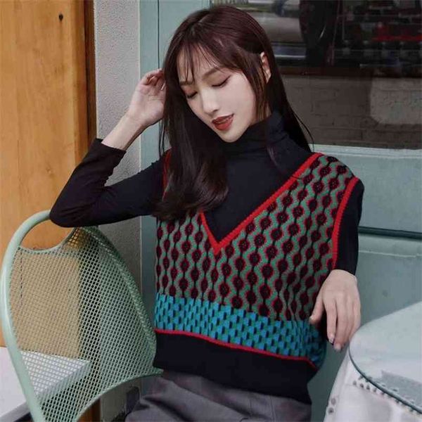 spring and autumn wear knitted short loose sweater women's vest fashion korean v-neck hooded clip shoulder wave 210427, Black;white
spring and autumn wear knitted short loose sweater women's vest fashion korean v-neck hooded clip shoulder wave 210427, Black;white