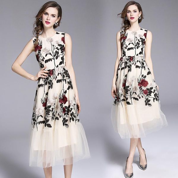 casual dresses summer women ladies mesh embroidery flowers runway sleeveless tank midi party sundress dress vestidos robes, Black;gray
casual dresses summer women ladies mesh embroidery flowers runway sleeveless tank midi party sundress dress vestidos robes, Black;gray