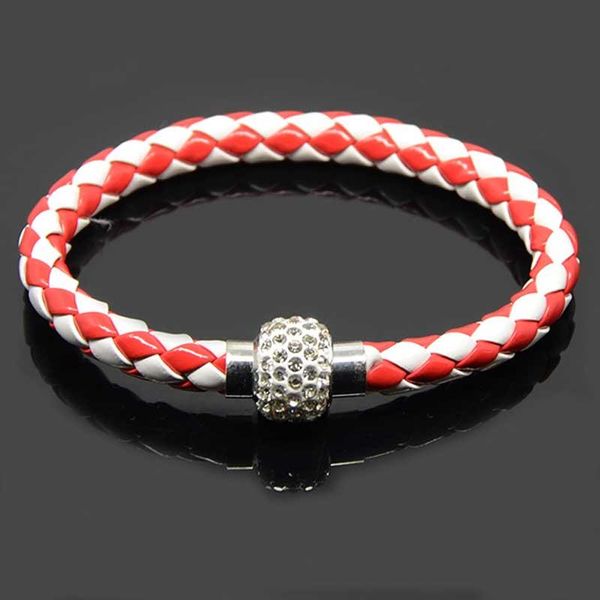 tennis chanfar double colors braided crystal ball magnetic clasp pu leather bracelet for women jewelry, Golden;silver
tennis chanfar double colors braided crystal ball magnetic clasp pu leather bracelet for women jewelry, Golden;silver