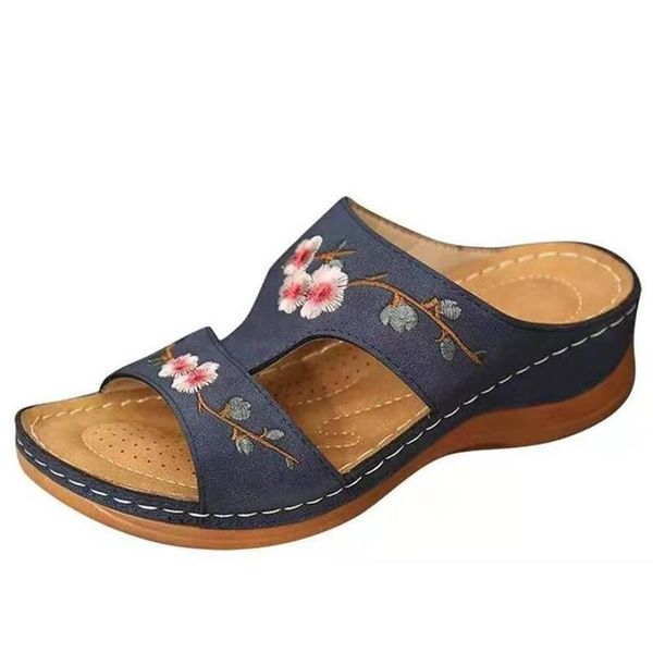 female fashion comfort pu flats 2021 embroidery floral shoes platform women casual slippers summer sandals plus size, Black
female fashion comfort pu flats 2021 embroidery floral shoes platform women casual slippers summer sandals plus size, Black