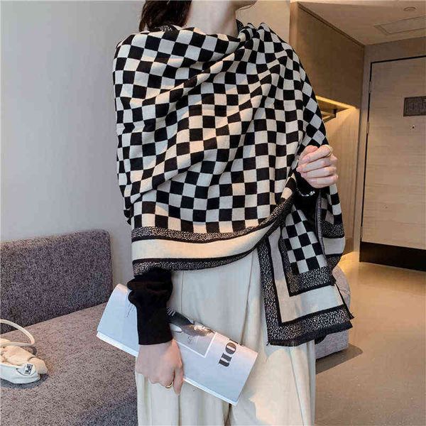 scarves 2022 net red checkerboard women's autumn and winter korean imitation cashmere dual-purpose shawl thickened warm scarf, Blue;gray
scarves 2022 net red checkerboard women's autumn and winter korean imitation cashmere dual-purpose shawl thickened warm scarf, Blue;gray