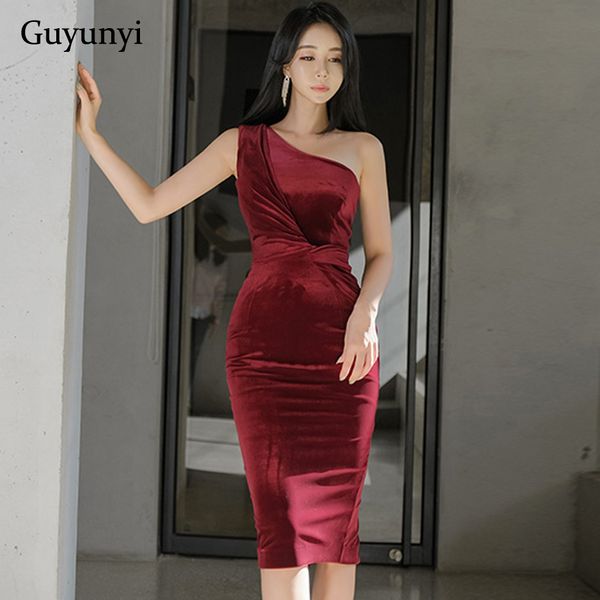 plain elegant party dress 2021 spring velvet high waist skinny sleeveless one-shoulder slant collar club womens dresses, Black;gray
plain elegant party dress 2021 spring velvet high waist skinny sleeveless one-shoulder slant collar club womens dresses, Black;gray