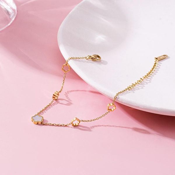 charm bracelets bfh fasihon geometric for women korean style five leaf clover chain charms gold bracelet on hand accessories jewelryÂ, Golden;silver
charm bracelets bfh fasihon geometric for women korean style five leaf clover chain charms gold bracelet on hand accessories jewelryÂ, Golden;silver