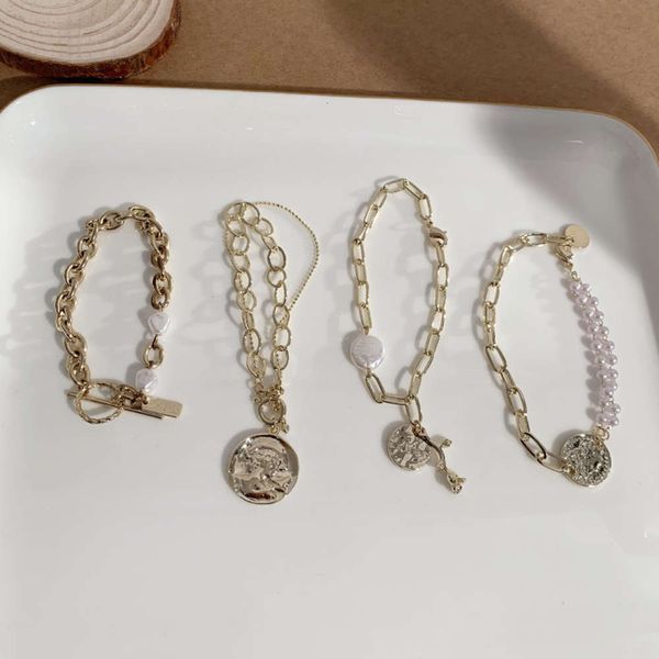 han feng indifference wind show temperament female versatile portrait pearl rose net red fashion bracelet, Black
han feng indifference wind show temperament female versatile portrait pearl rose net red fashion bracelet, Black