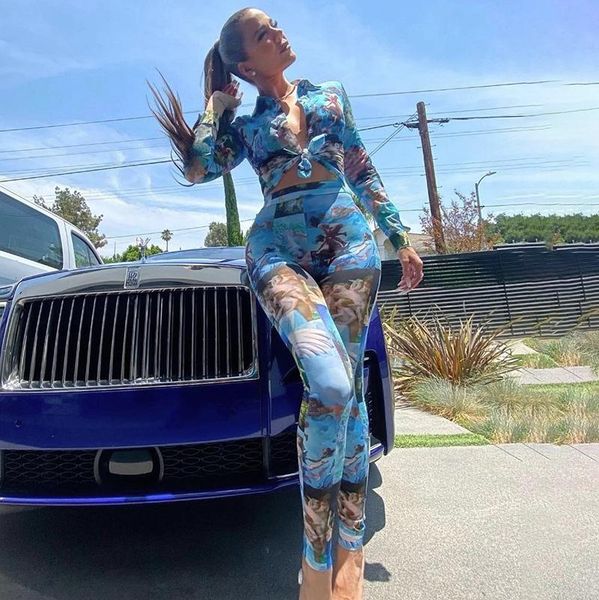 women's pants & capris 2 piece set vetement femme outfit suit summer 2021 button turn-down collar printed crop top, Black;white
women's pants & capris 2 piece set vetement femme outfit suit summer 2021 button turn-down collar printed crop top, Black;white