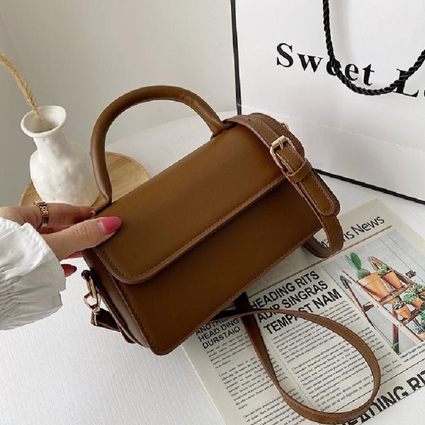 korean style handbag pure color women's short handle pu messenger bag simple female's small square shoulder bags
korean style handbag pure color women's short handle pu messenger bag simple female's small square shoulder bags