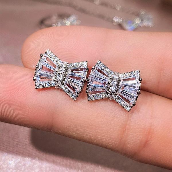 stud huitan luxury silver color bow shaped earrings with cz stone engagement wedding for women jewelry, Golden;silver
stud huitan luxury silver color bow shaped earrings with cz stone engagement wedding for women jewelry, Golden;silver