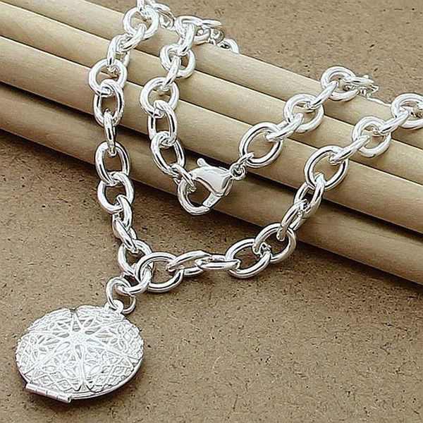 925 men's and women's silver necklace, new fashion brand, jewelry grille, p frame, round pendant, gift
925 men's and women's silver necklace, new fashion brand, jewelry grille, p frame, round pendant, gift