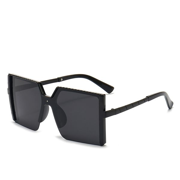 2022 woman sunglass fashion designer sunglasses for women luxurys design sun glasses drive summer polarize sunglasses eyewear with box and c, White;black
2022 woman sunglass fashion designer sunglasses for women luxurys design sun glasses drive summer polarize sunglasses eyewear with box and c, White;black