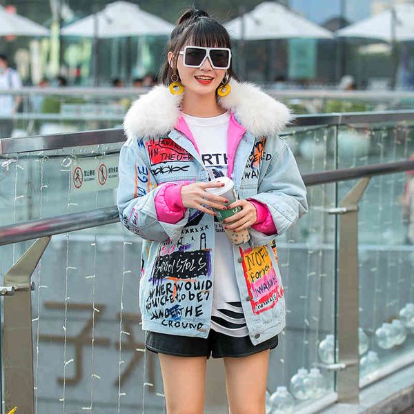 station europe padded round fur collar large graffiti denim female jacket cotton warm clothes, Black 
station europe padded round fur collar large graffiti denim female jacket cotton warm clothes, Black