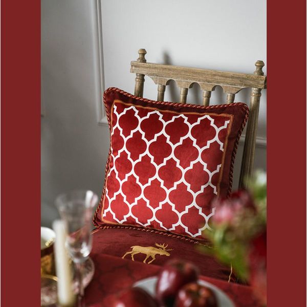 cushion cover decorative pillow case american style luxury art geometric red velvet soft coussin sofa chair cushion/decorative
cushion cover decorative pillow case american style luxury art geometric red velvet soft coussin sofa chair cushion/decorative
