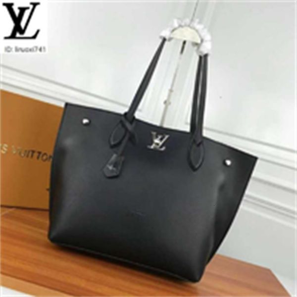 brand designer luxury i0bt m55028 black large capacity portable shoulder bag women handbags iconic bags handles shoulder bags totes cros, Red;black
brand designer luxury i0bt m55028 black large capacity portable shoulder bag women handbags iconic bags handles shoulder bags totes cros, Red;black