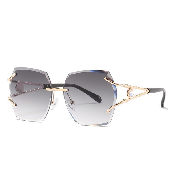 sunglasses fashion trend luxury rimless rhinestone diamond for women brand design ladies outdoor sports uv400 sun glasses shades, White;black
sunglasses fashion trend luxury rimless rhinestone diamond for women brand design ladies outdoor sports uv400 sun glasses shades, White;black