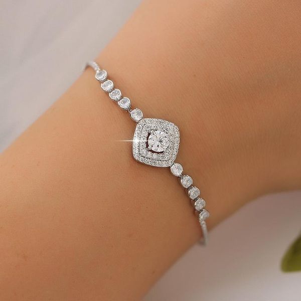 charm bracelets luxury female crystal square bracelet classic gold silver color for women cute white zircon stone chain, Golden;silver
charm bracelets luxury female crystal square bracelet classic gold silver color for women cute white zircon stone chain, Golden;silver