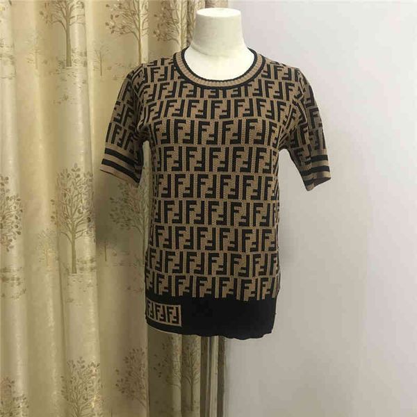 design high version new f letter brown stripe sleeve women's color blocking ice silk knitted t-shirt slim fit short fashion, White
design high version new f letter brown stripe sleeve women's color blocking ice silk knitted t-shirt slim fit short fashion, White