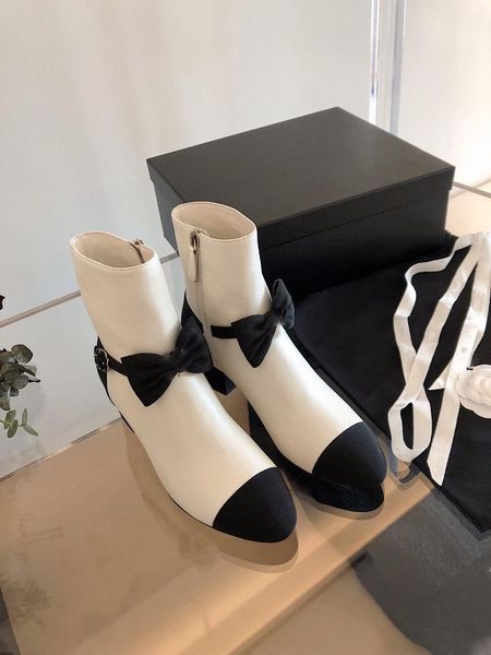 boots leather 2021 fashion women ins round toe ankle british style thick soles spring and autumn single, Black
boots leather 2021 fashion women ins round toe ankle british style thick soles spring and autumn single, Black