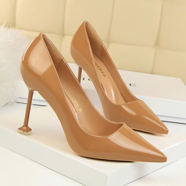 dress shoes brand woman high heels ladies 10cm pumps women black beige wedding stiletto a-0043
dress shoes brand woman high heels ladies 10cm pumps women black beige wedding stiletto a-0043