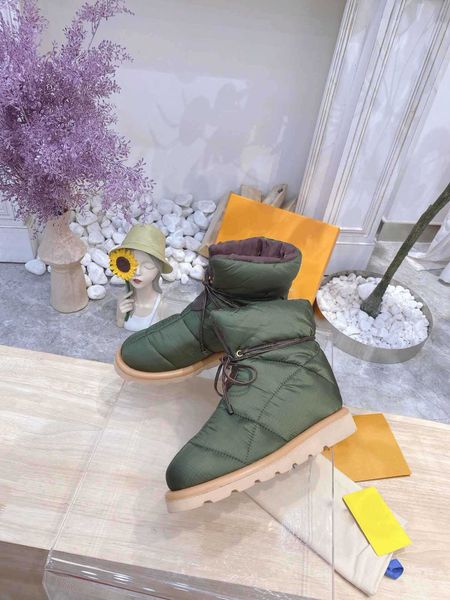 2021 women designer pillow comfort ankle boots lady fashion soft down flat shoes waterproof nylon upper winter outdoor snowfield sneakers si, Black
2021 women designer pillow comfort ankle boots lady fashion soft down flat shoes waterproof nylon upper winter outdoor snowfield sneakers si, Black