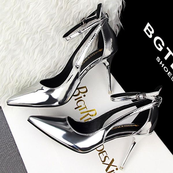 dress shoes 2021 women 9.5cm high heels fashion leather fetish silver pumps female quality scarpin hollow white lady strap, Black
dress shoes 2021 women 9.5cm high heels fashion leather fetish silver pumps female quality scarpin hollow white lady strap, Black