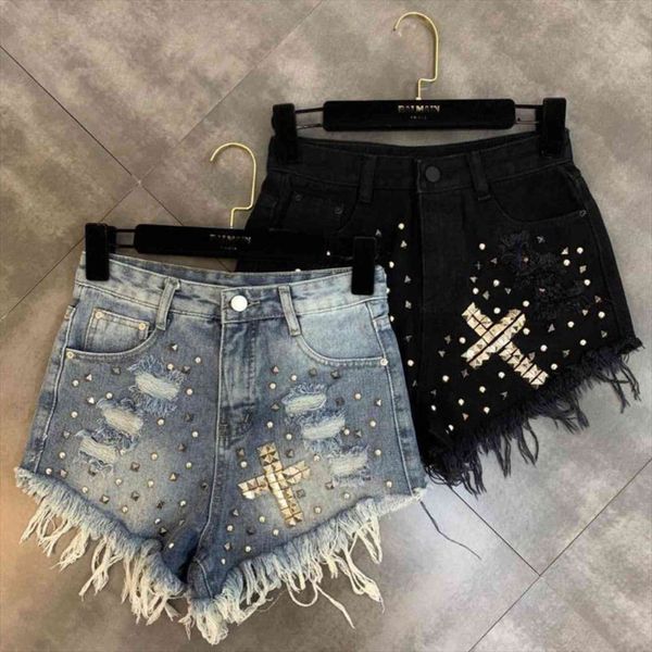 wholesale tassel stitching rivet womens short beading wide leg denim high waist frazzle punk street style wq1618, White;black
wholesale tassel stitching rivet womens short beading wide leg denim high waist frazzle punk street style wq1618, White;black