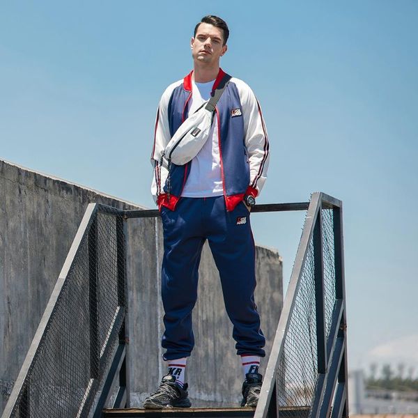 men's tracksuits men jogger tracksuit set zipper hoodie+sweatpants 2 pieces casual sweatshirt male patchwork hoodie sportwear clothes, Gray
men's tracksuits men jogger tracksuit set zipper hoodie+sweatpants 2 pieces casual sweatshirt male patchwork hoodie sportwear clothes, Gray
