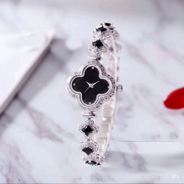 van clover bracelet fashion chain jewelry leaf four personality clover classic full diamond link wrist watch sets adjustable crystal gift fo, Black
van clover bracelet fashion chain jewelry leaf four personality clover classic full diamond link wrist watch sets adjustable crystal gift fo, Black