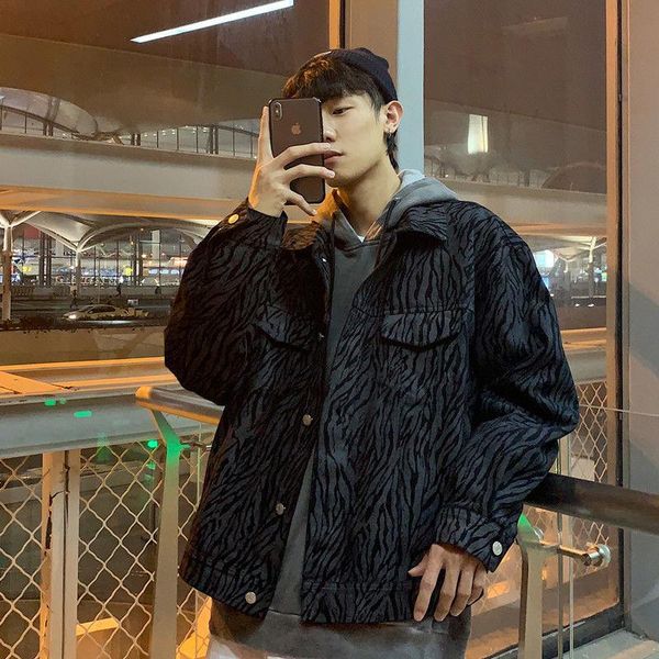 men's jackets 2021 spring and autumn zebra print jacket korean style loose teenagers handsome trend cowboy, Black;brown
men's jackets 2021 spring and autumn zebra print jacket korean style loose teenagers handsome trend cowboy, Black;brown