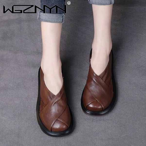 fashion genuine pu leather women shoes platform retro shoes 2022 spring new single shoes female big round zapatillas mujer, Black
fashion genuine pu leather women shoes platform retro shoes 2022 spring new single shoes female big round zapatillas mujer, Black