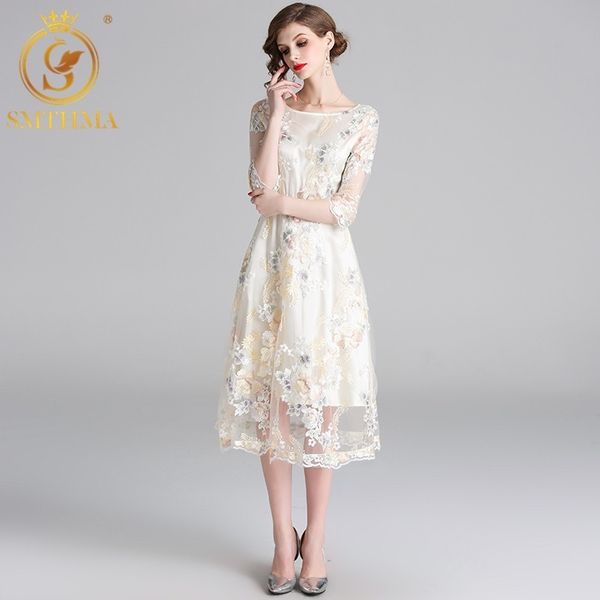autumn mesh embroidery dress women o-neck work casual elegant party es vintage long vestidos 210520, Black;gray
autumn mesh embroidery dress women o-neck work casual elegant party es vintage long vestidos 210520, Black;gray