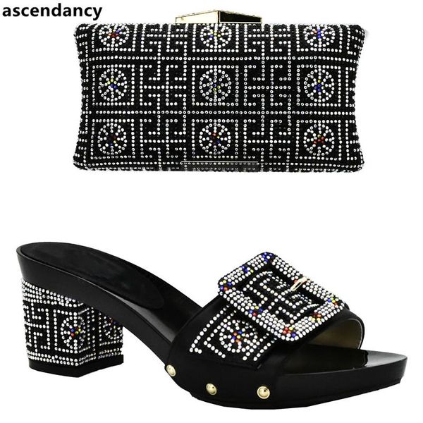 black color shoe and bag set for party in women ladies italian shoes decorated with rhinestone dress
black color shoe and bag set for party in women ladies italian shoes decorated with rhinestone dress