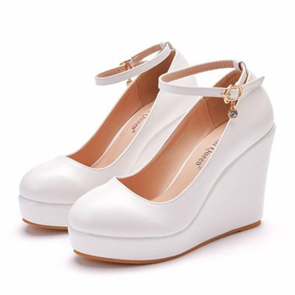dress shoes large size round toe platform high-heeled sloping single with wedge heels white black for women
dress shoes large size round toe platform high-heeled sloping single with wedge heels white black for women