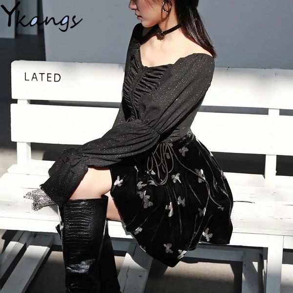 skirts spring summer high-waisted vintage mini butterfiy print black aesthetic fashion french style woman 2021 year
skirts spring summer high-waisted vintage mini butterfiy print black aesthetic fashion french style woman 2021 year