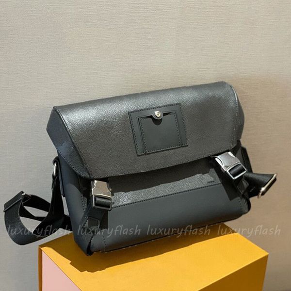 mens cross body designer messenger bags luxurys design crossbody bag shoulder flip fashion school business purses black strap
mens cross body designer messenger bags luxurys design crossbody bag shoulder flip fashion school business purses black strap